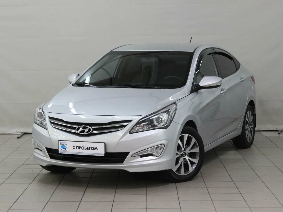 Солярис первого поколения. Hyundai Solaris 1. Hyundai Solaris 1 Рестайлинг. Hyundai Solaris 2014. Солярис 1 2015.