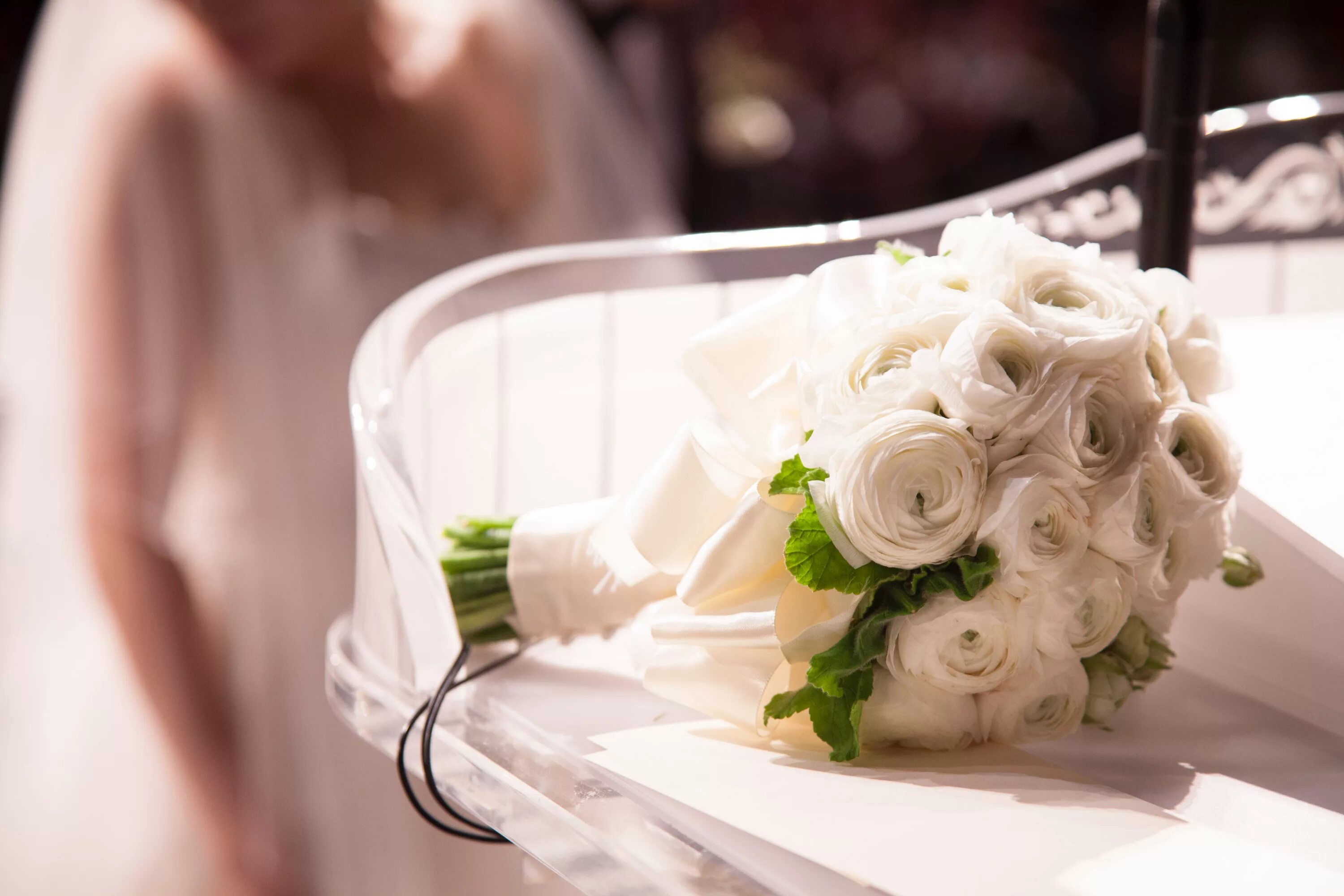 Где сделать свадебную. Красивый свадебный букет. Красивые Свадебные цветы. Свадебный букет невесты. Букет цветов невесты.