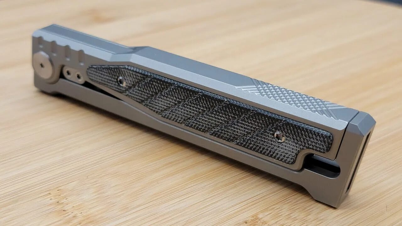 Нож warlock. Gravity knife. C. Нож грейв нс кастом сертификат. Нож grave.