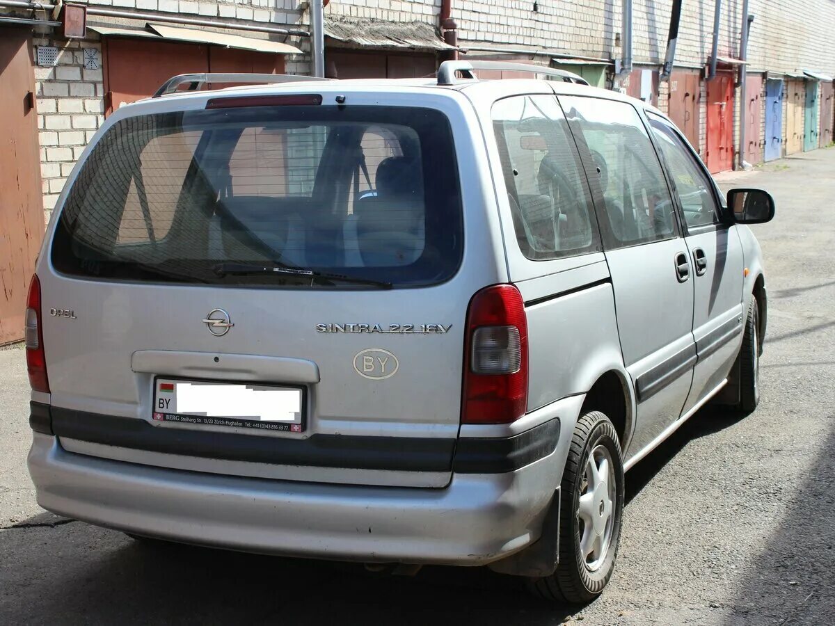 Opel sintra 2. Opel sintra 2. 8 хэтчбек. Opel sintra 1999. Opel sintra 2005.