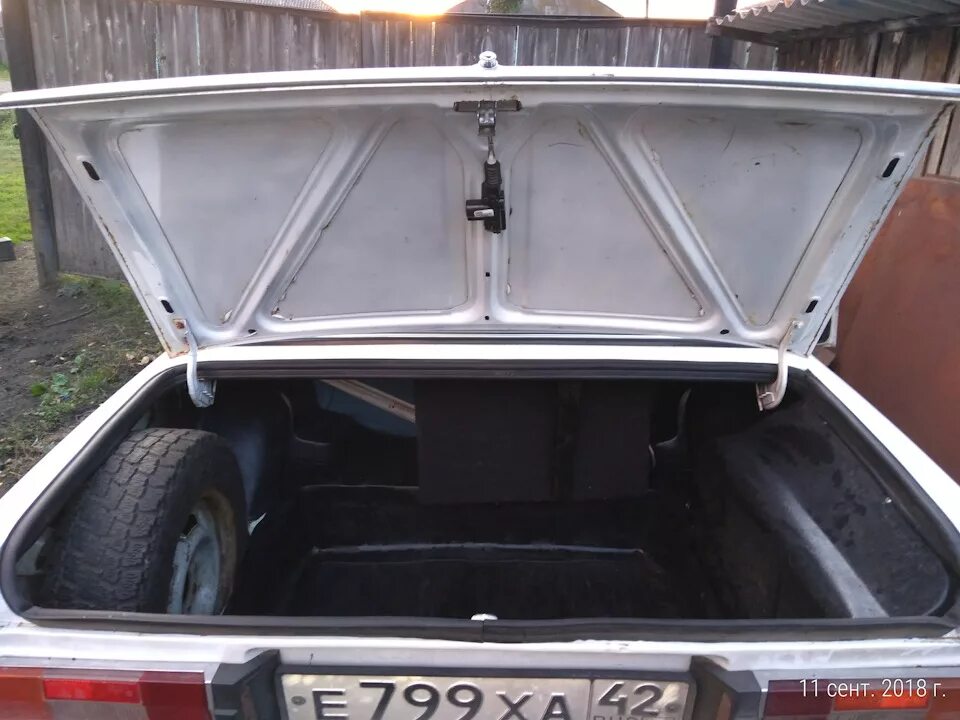 Коврик в багажник. - Lada 21063, 1,3 л, 1990 года аксессуары DRIVE2