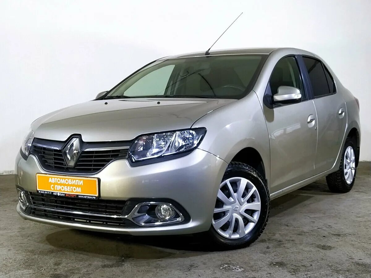 Renault logan ii серебристый. Renault logan коричневый. Рено логан 2 102 л с. Рено логан 2 бежевый. 6 at 2015.