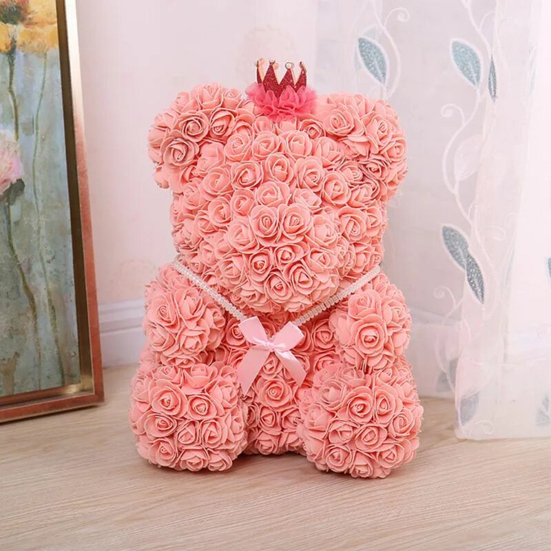 Медведь из розочек. Мишка из роз. Розовый мишка из цветов. Медведь из роз розовый.