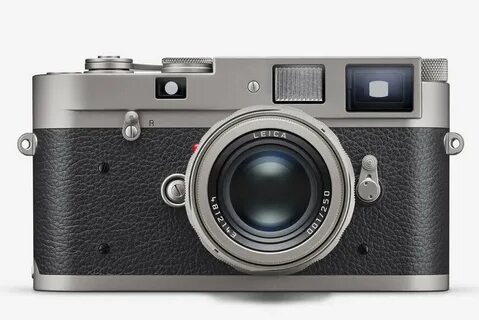 Camera titan