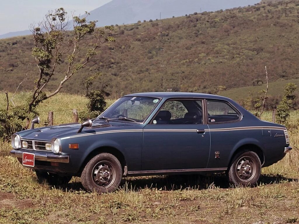 Митсубиси первого поколения. Mitsubishi Lancer 1. Mitsubishi Lancer 1 поколение. Mitsubishi Lancer 1973. Mitsubishi Lancer 1979.