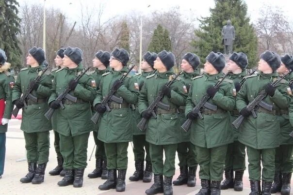 Мотострелковые войска срочники. Мотострелковые части. Ракетные войска форма. Разведка сухопутных войск. Мотострелковые войска срочники.