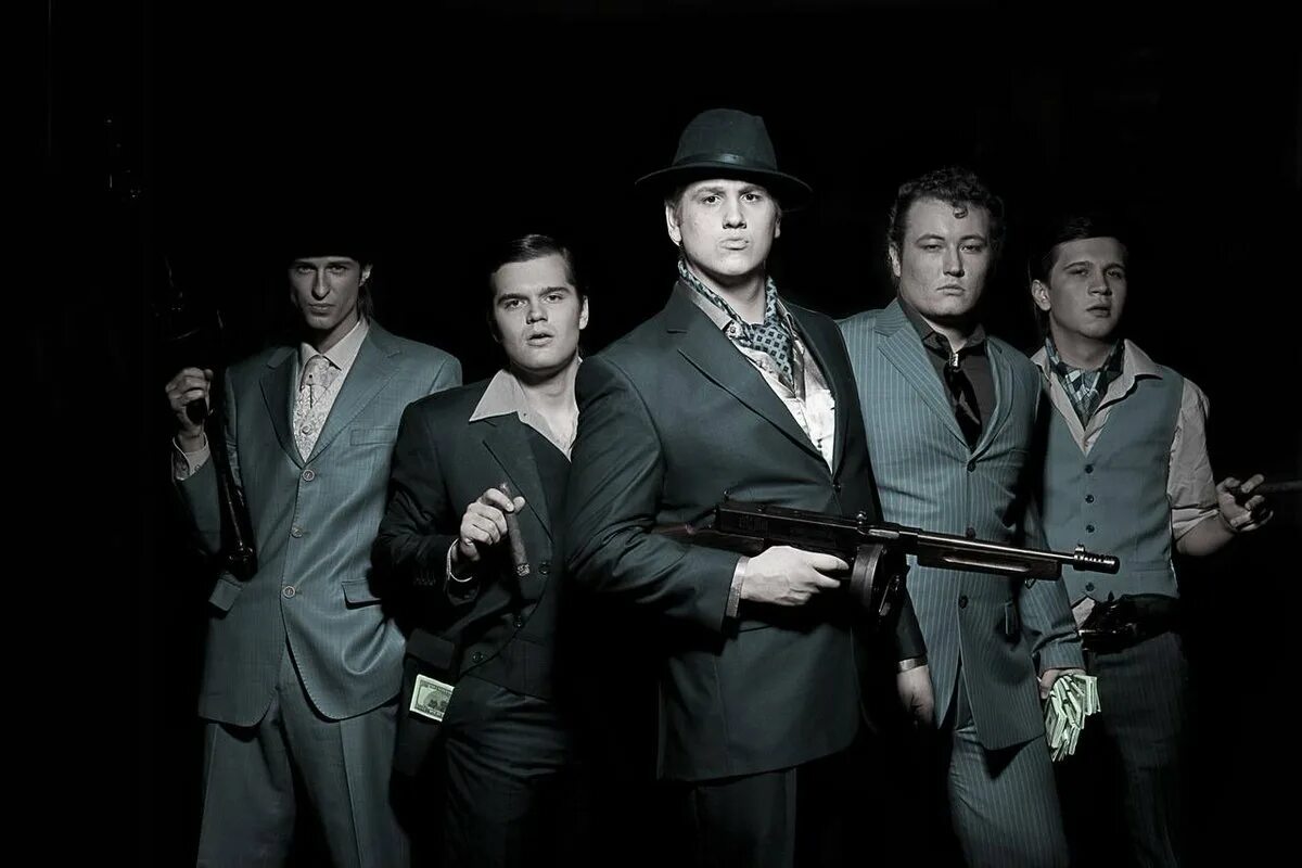Фото бандитов. Нави 2010 мафия. Мафиози. Гангстеры. Банда мафиози.
