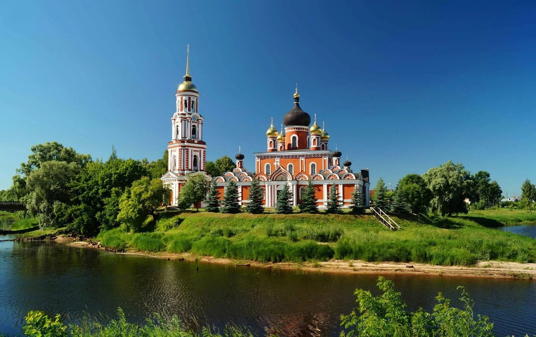 Старое руссо. Старое руссо. Город старая русса новгородская область. Старая русса достопримечательности фото. Старая русса достопримечательности фото.