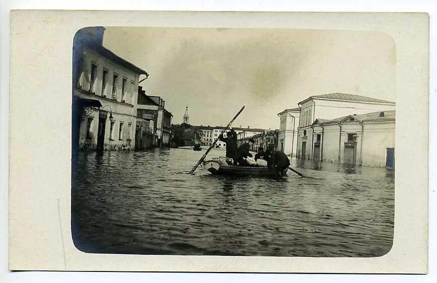 1908 год в истории. Наводнение 1908 г в москве. наводнения на реке москве 1908. потоп в москве 1908 года. разлив москвы реки в 1908.