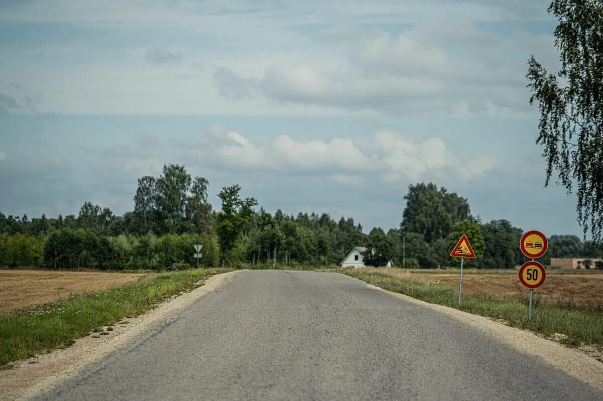 Дороги латвии. Латвия дороги. дорога в латвии. латвия трасса. дороги латвии фото.