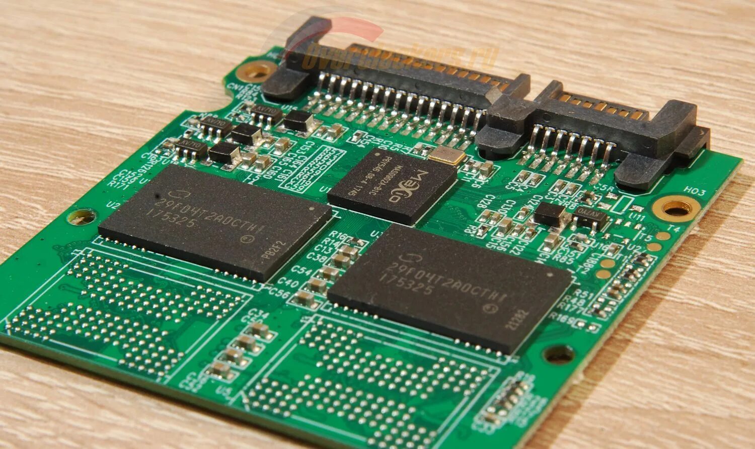 Ssd realtek rts5733dl rl6531 micron b17a прошивка. Ssd чип maxio. нанд флеш память jasper. микрон b500. compact flash kingspec 16g 400x.