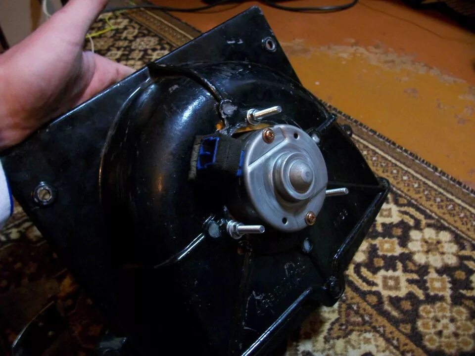 Крыльчатка отопителя енисей 1200н. Крыльчатка отопителя енисей 1200н. Мотор печки москвич 412 артикул. Мотор печки дэу матиз. Вентилятор печки москвич 2141.