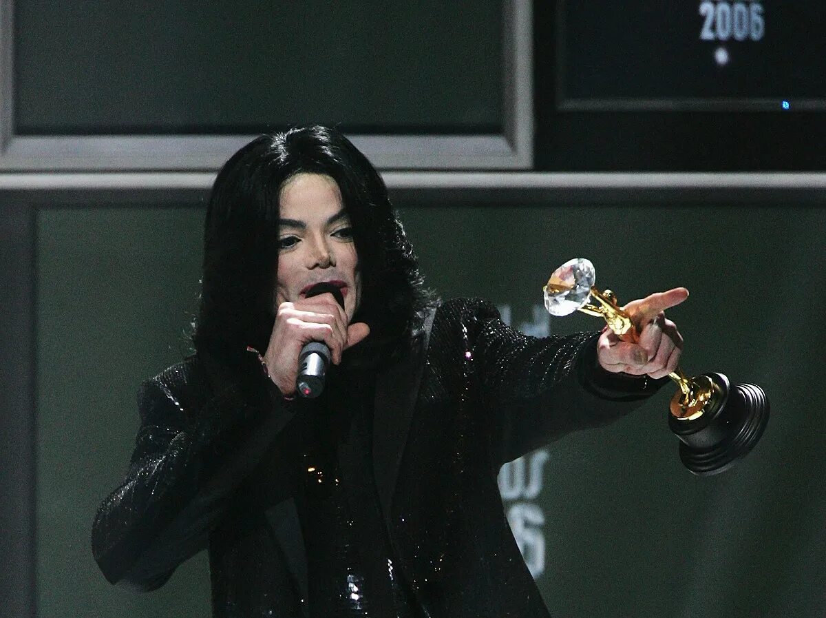 Премия 2002. Michael Jackson World Music Awards 2006.