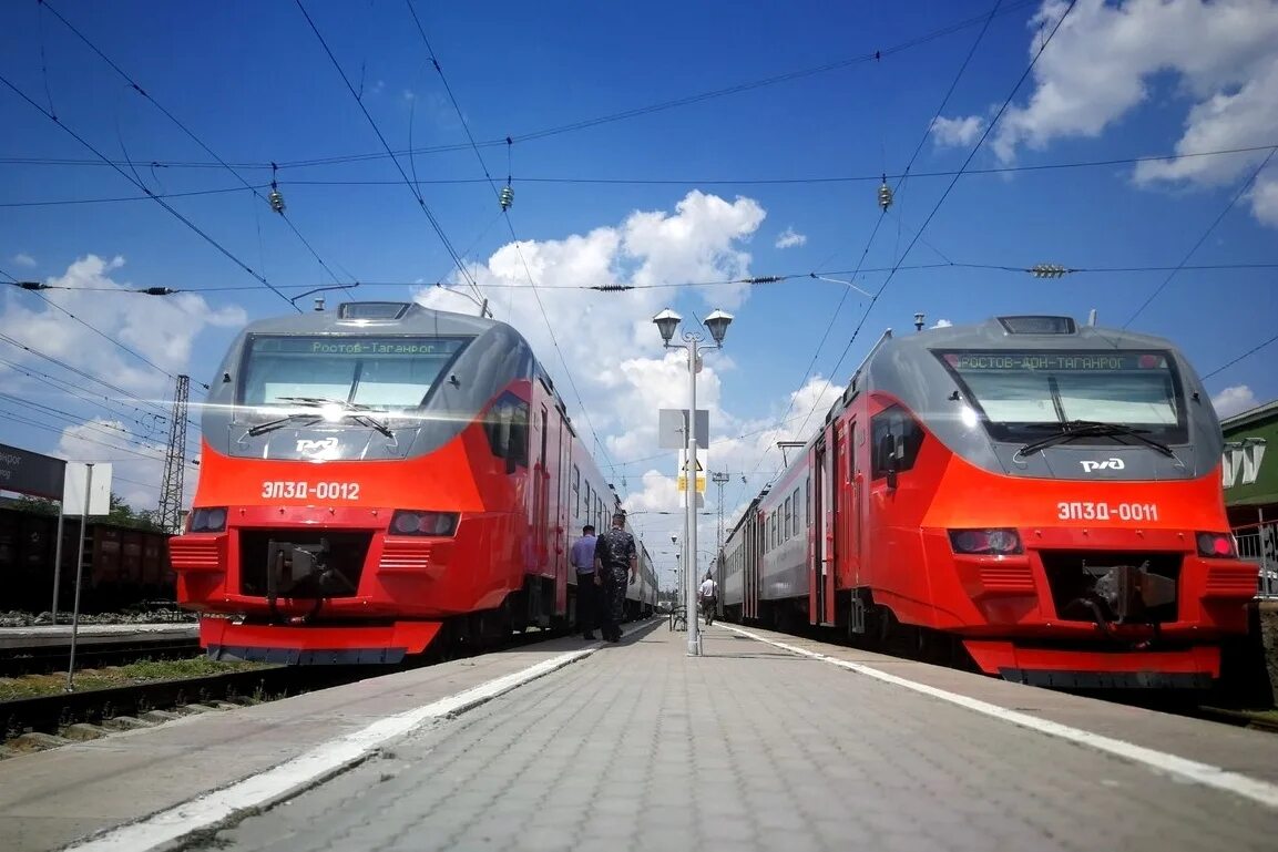 электропоезда эр9п-283 (эр9пк-283)кабина. электричка таганрог. электричка ростов. электропоезда таганрог ростов. расписание электричек таганрог-ростов-на-дону.