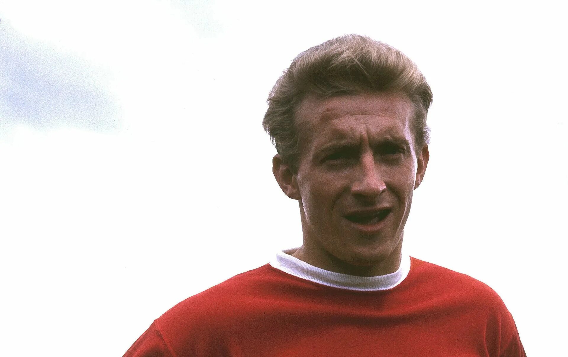 Деннис Лоу. Denis Law футболист. Деннис Прает футболист. Гениальный игрок