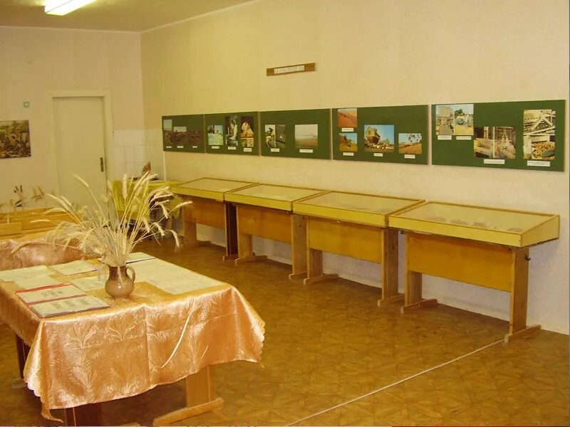 Орловка школа. Грайворон мокрая орловка. грайворонская средняя школа.