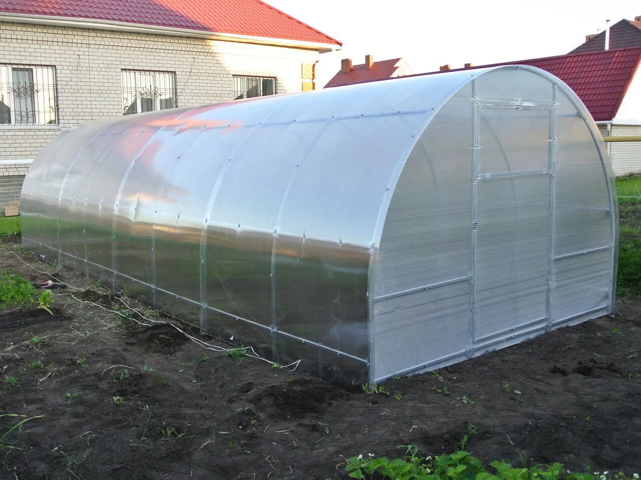 Теплица из поликарбоната 3х8. Теплица усиленная 3м х 8м. Парник Greenhouse т312 3 м. Теплица усиленная 3м х 10м.