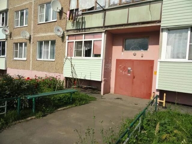 Молодежная 3 комнатные. Молодежная 3. молодежная 3 казань фото. закомалдино молодежная 3.