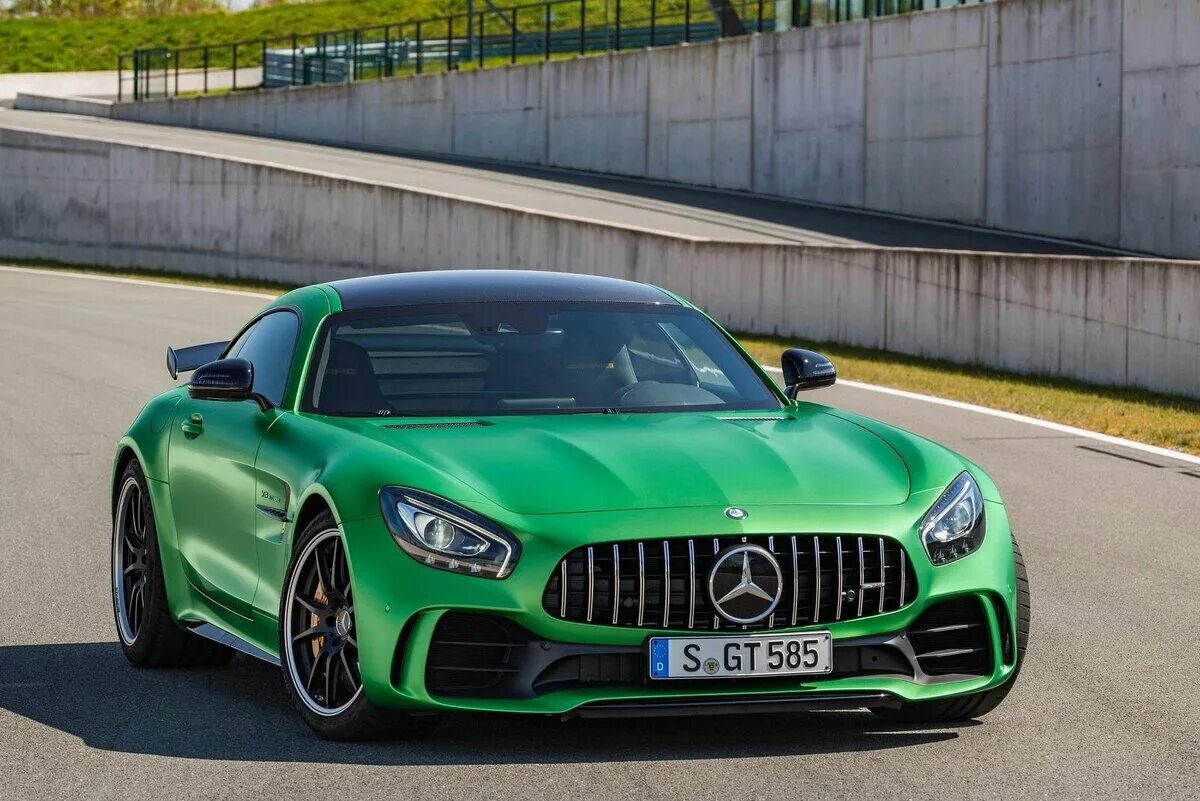 Mercedes benz amg gt 2023. Mercedes-amg gt r 2017. Mercedes-amg gt r 2017 sportscar. Мерседес амг гт 2019. Mercedes-amg gt r 2017.