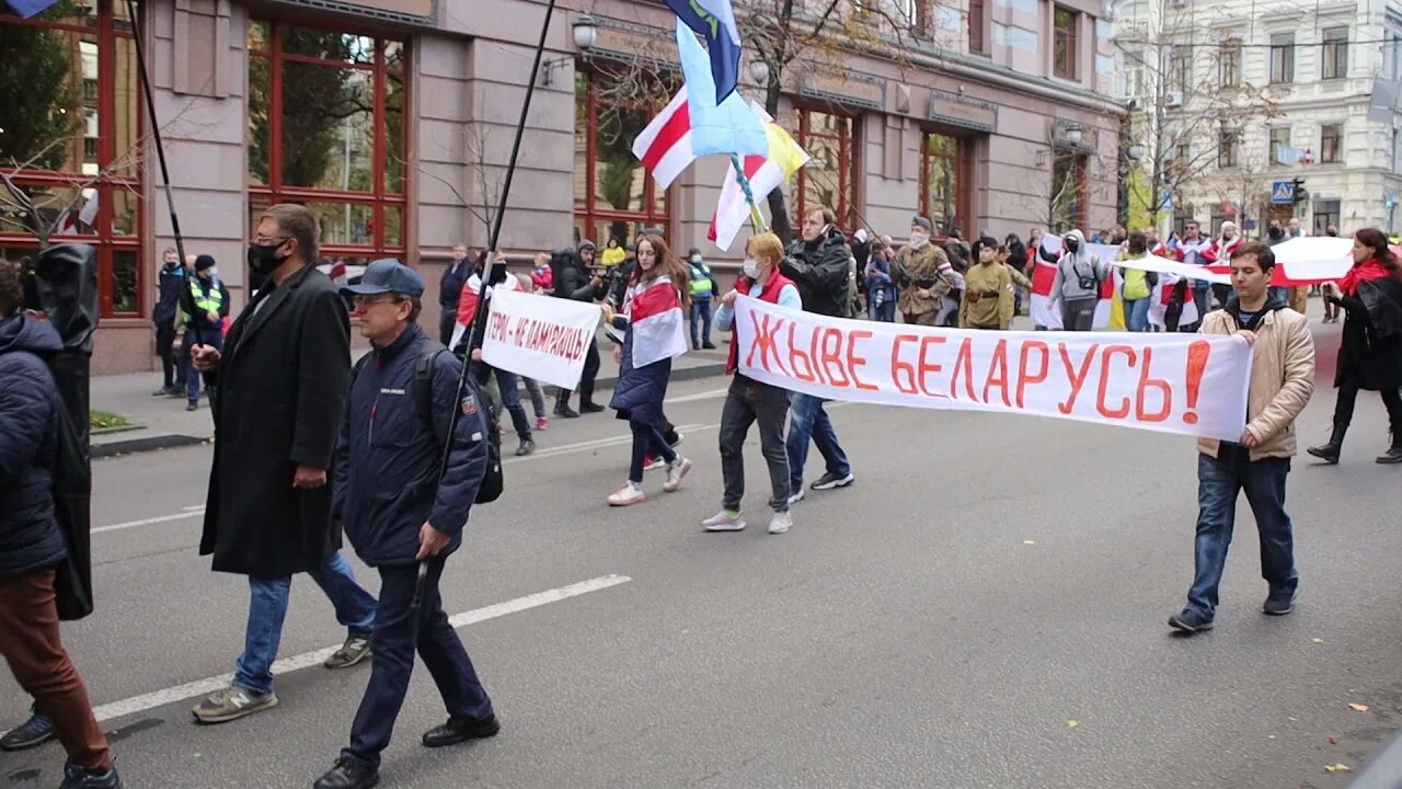 Сколько патриотов на украине на сегодня. Патриот Украины.