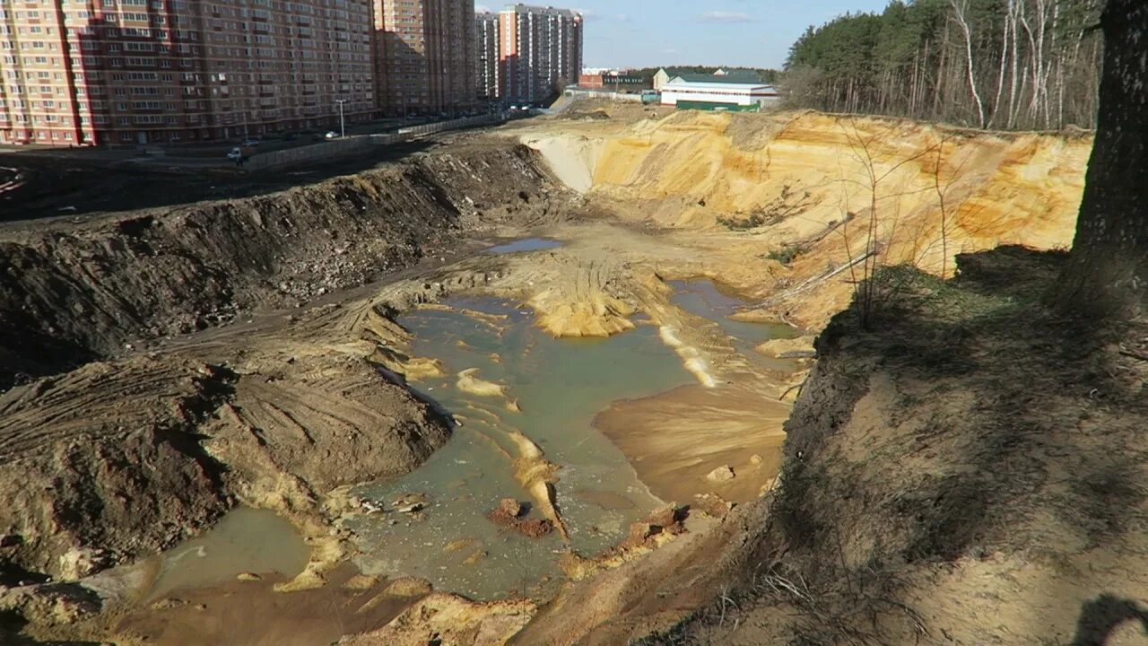 Дзержинский нет воды сегодня. Карьер Котельники Дзержинский. Котельники песчаный карьер. Малый карьер Котельники. Лесной карьер Дзержинский.