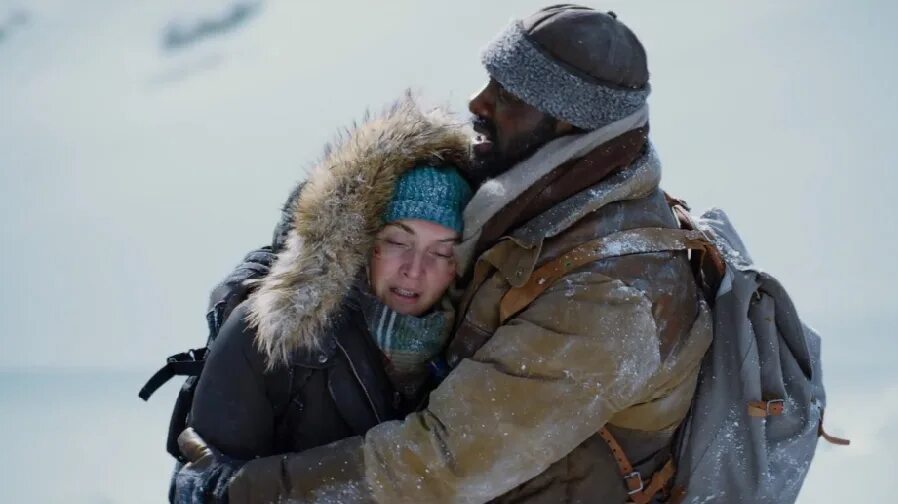 Между нами горы фильм 2017 постер. Идрис эльба и кейт уинслет в фильме между нами горы. Между нами горы слушать. Между нами горы слушать. Кейт уинслет между нами горы.
