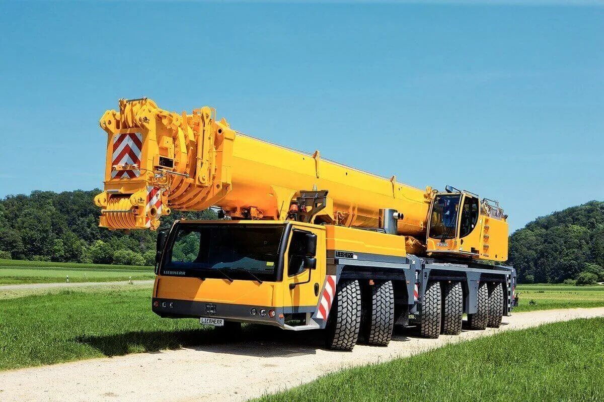 Громадный кран. Liebherr LTM 1350. Автокран Либхер LTM 1350. Liebherr LTM 1250. Liebherr LTM 1350-6.1.