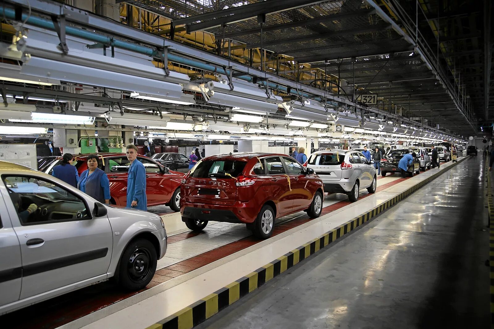 Автозавод автоваз. Автозавод автоваз. Автозавод автоваз. Автомобильный завод в тольятти. Завод автоваз тольятти.