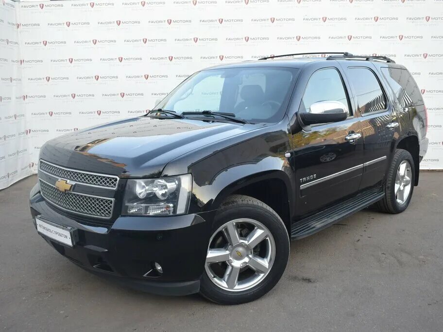 Купить шевроле тахо в спб. Chevrolet Tahoe 2011. Шевроле Тахо 2011. Шевроле Тахо 3. Шевроле Тахо 2011 года.