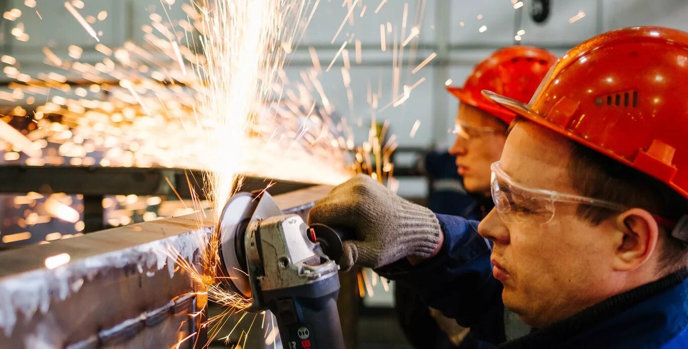 Открытие электромонтаж мастерской в техникуме. Слесарский колледж. Ползунова. Мбоу сош 17 белая калитва. Колледж ползунова кировград.