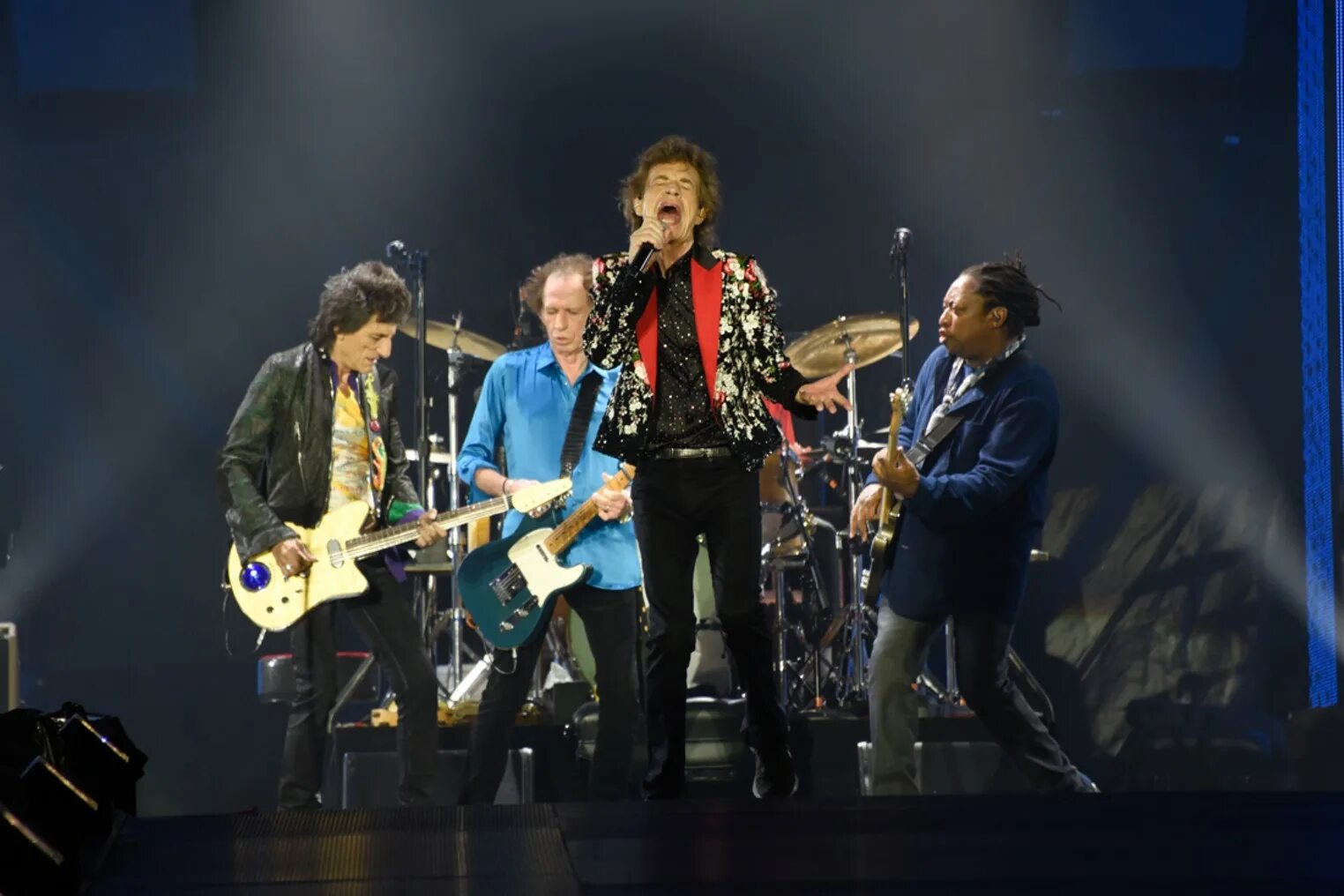 The Rolling Stones концерт. The Rolling Stones 2019. Хард рок Rolling Stones. Солист Роллинг стоунз. Стоун концерт