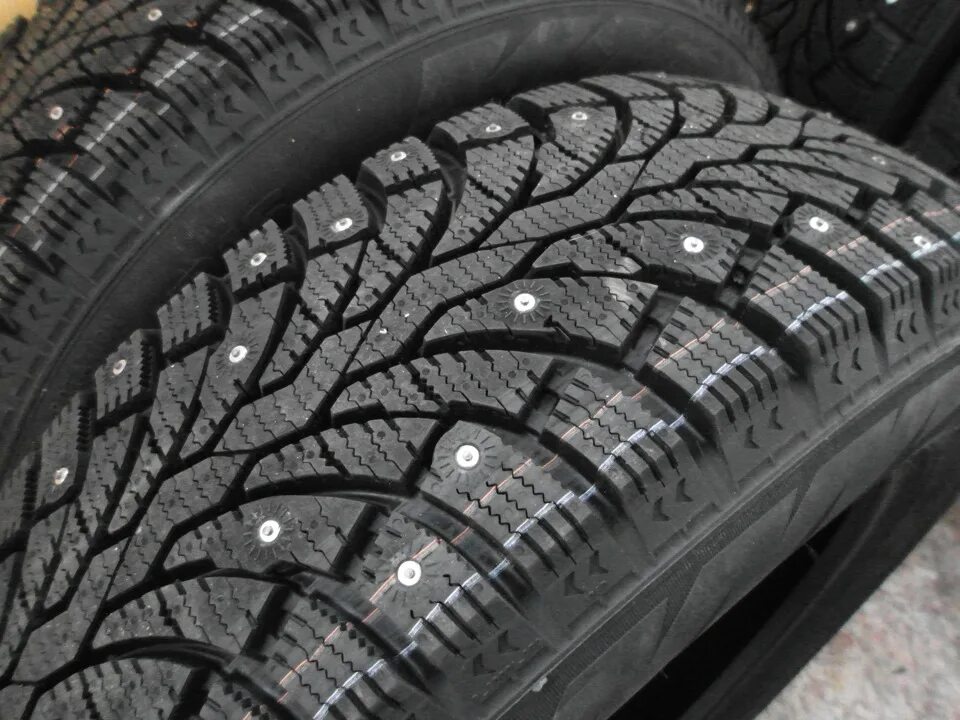 Формула айс 15. Formula Ice 185/65r15. Pirelli Formula Ice 185/65 r15 88t. 185/65r15 88t Pirelli Formula Ice (шип.). Pirelli Formula Ice 215/65 r16.