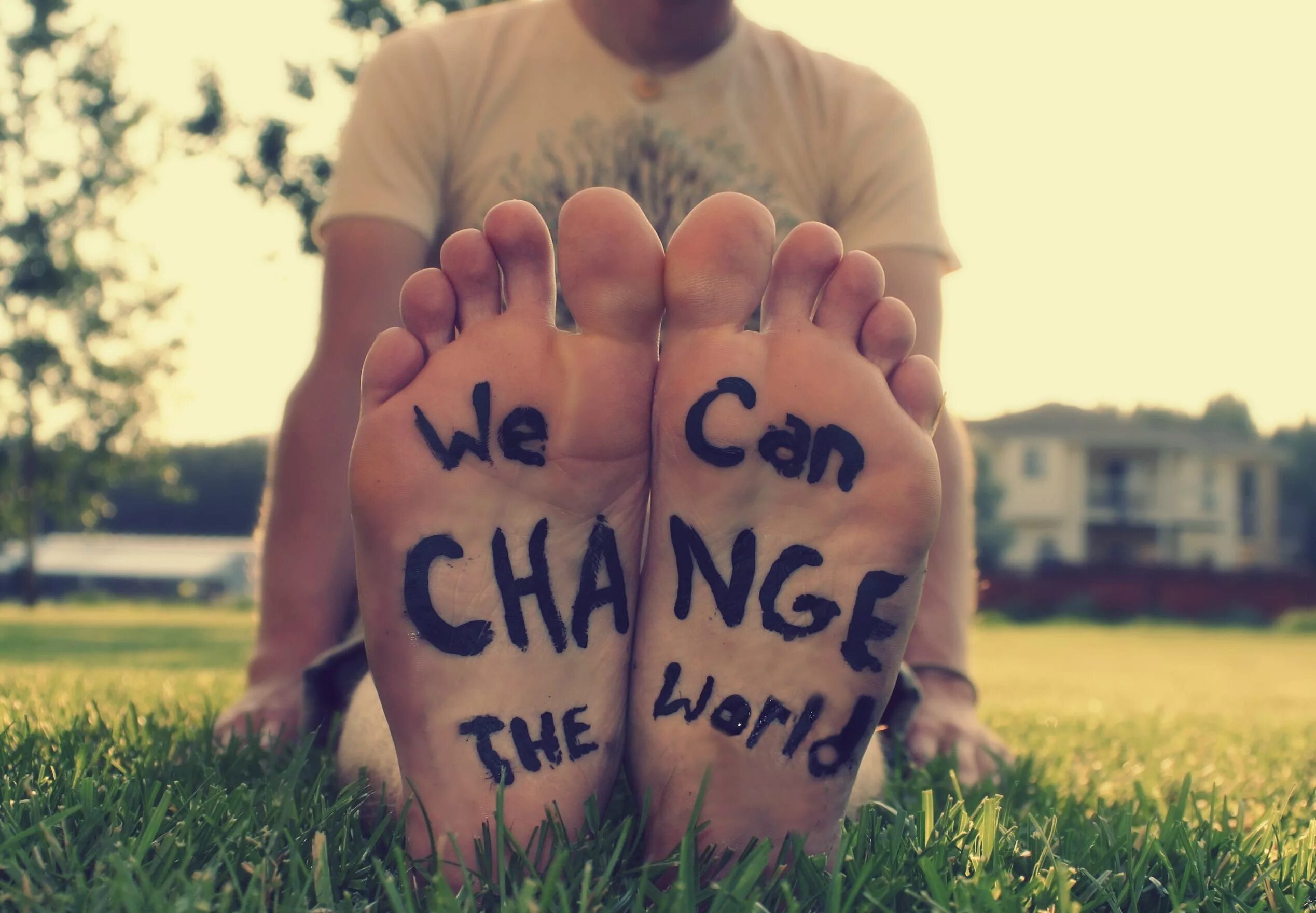 We can change the world. Мотивационные фразы на английском. Мотивирующие надписи на английском. Changing world. We can change the world.