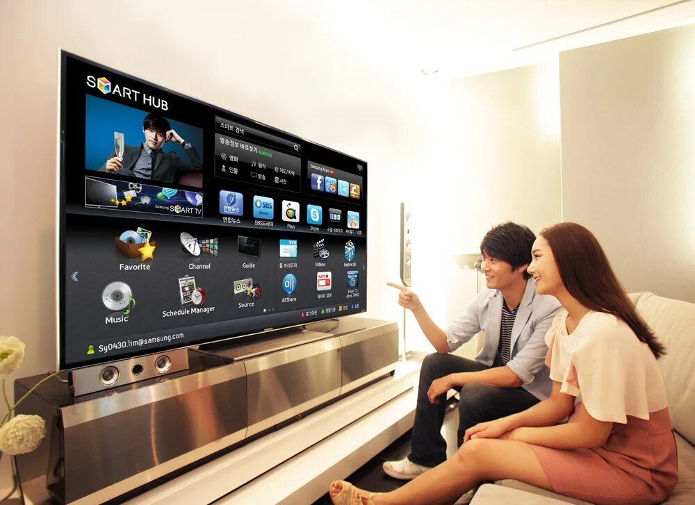 Телевизор 42 wi-fi смарт. Беспроводной телевизор. Приставка саdena с вайфаем. Современный телевизор с интернетом и wifi. Philips 4208.