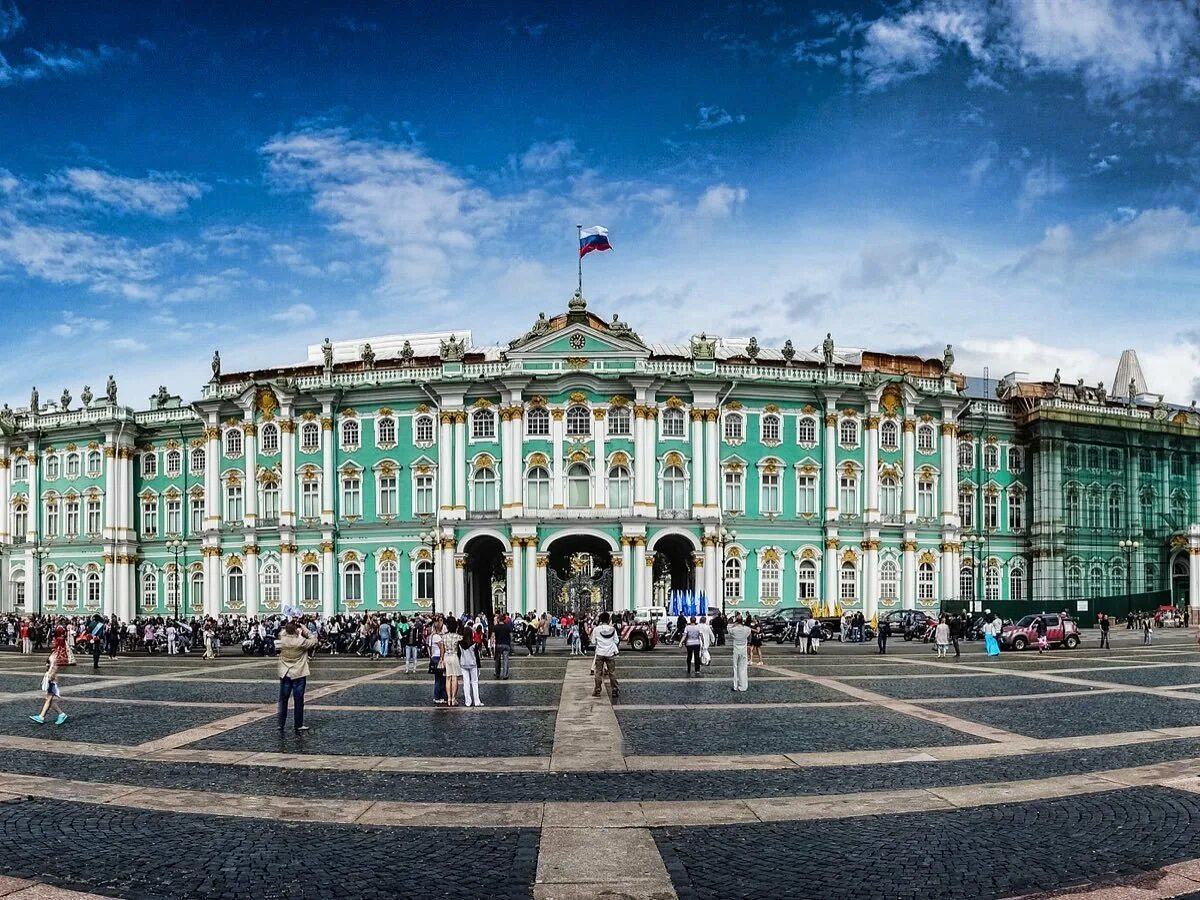 Зимнем дворце города санкт петербурга. Зимний дворец (1754-1762 гг.). Санкт-Петербург Эрмитаж зимний дворец. Зимний дворец Петра 1 в Санкт-Петербурге. Эрмитаж зимний дворец.