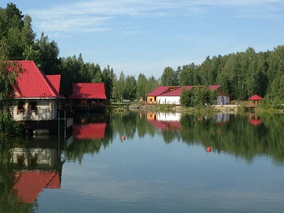 Asia екатеринбург. Кемпинг Европа Азия. Кемпинг на Московском тракте. Кемпинг Европа-Азия ЕКБ. Кемпинг на Московском тракте Екатеринбург.