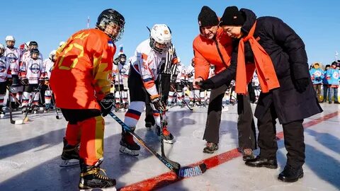 Российско-китайский фестиваль зимних видов спорта стартовал на льду реки Амур - 