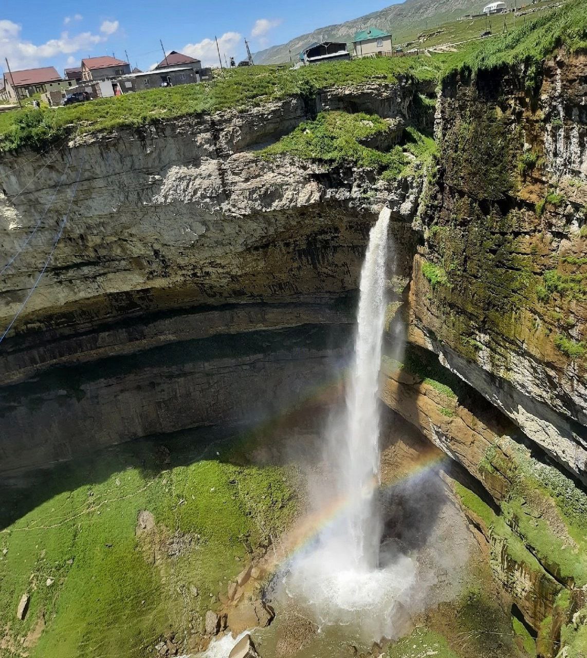 

Билеты на Плато Хунзах, водопады Матлас и ущелье «Каменная чаша» из Дербента (Плато Хунзах, водопады Матлас и ущелье «Каменная чаша» из Дербента)