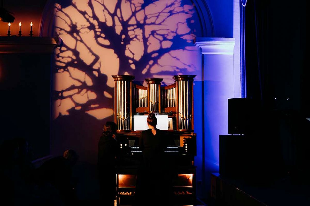 

Билеты на Орган и свечи. Музыка великих: Микаэл Таривердиев. Ирония судьбы, Семнадцать мгновений весны, Король‑олень (Музей Пушкина)