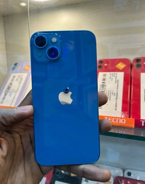 iPhone 13 Bleu Neuf