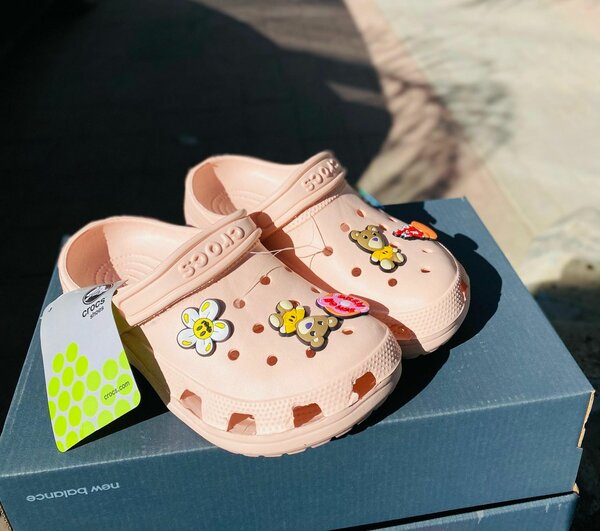 Crocs