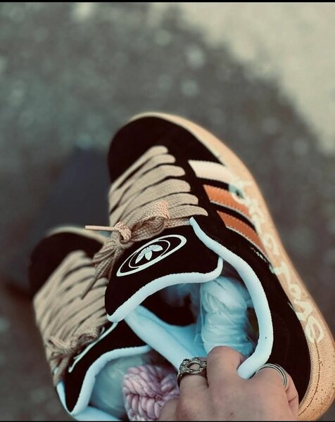 Adidas Campus
