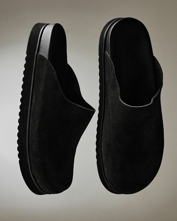 SLIPPERS