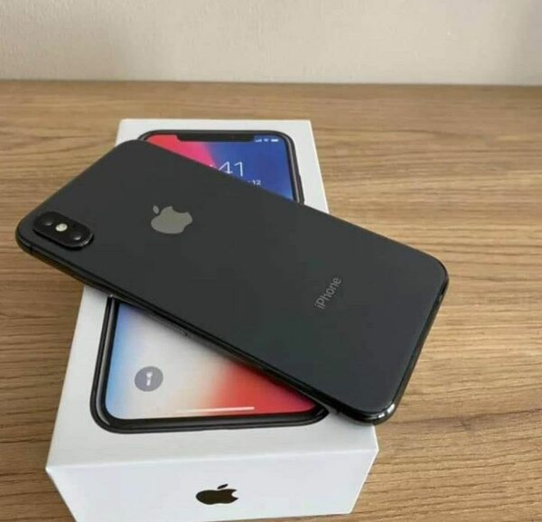 Apple iPhone X 64GB Noir