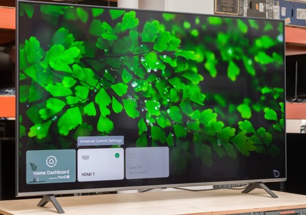 Samsung 55 HDR 4K smart TV
