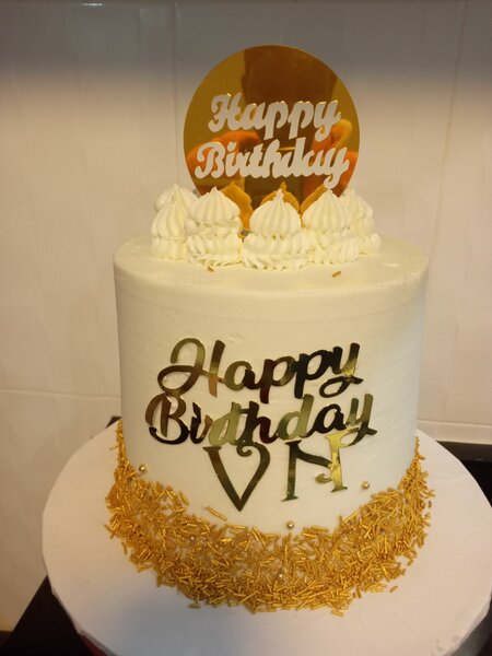 Cakes and cupcakes