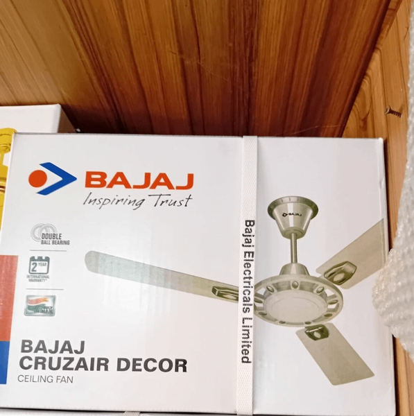 Long blade ceiling fan