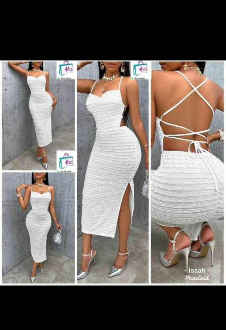 Robe décolleté avec fente