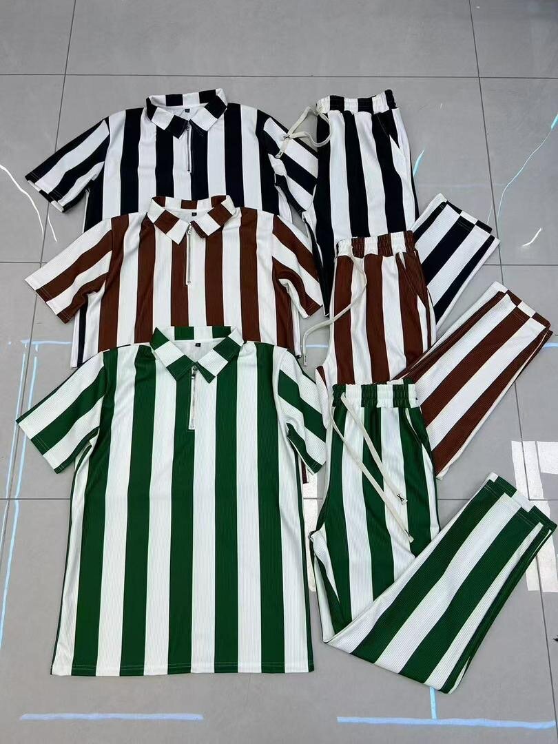 MENS TOP AND DOWN
