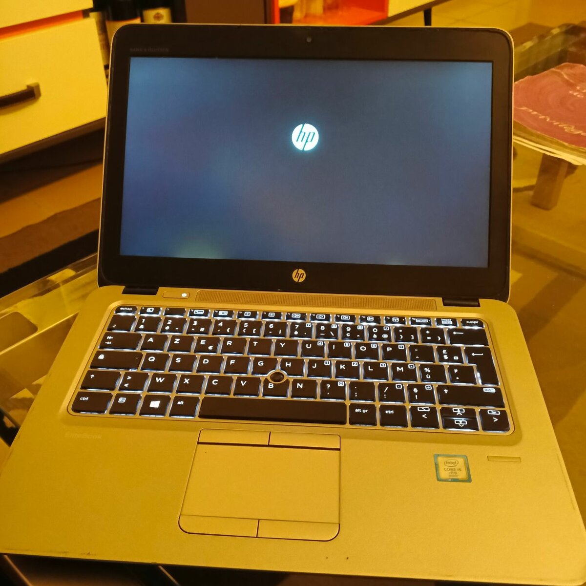HP 820 G3